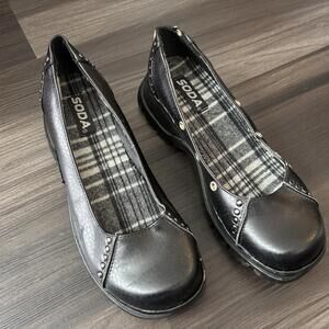 Y2K SODA Shoes Sz 6.5 Black Grunge Academia Vintage Cottagecore Slip On Studded
